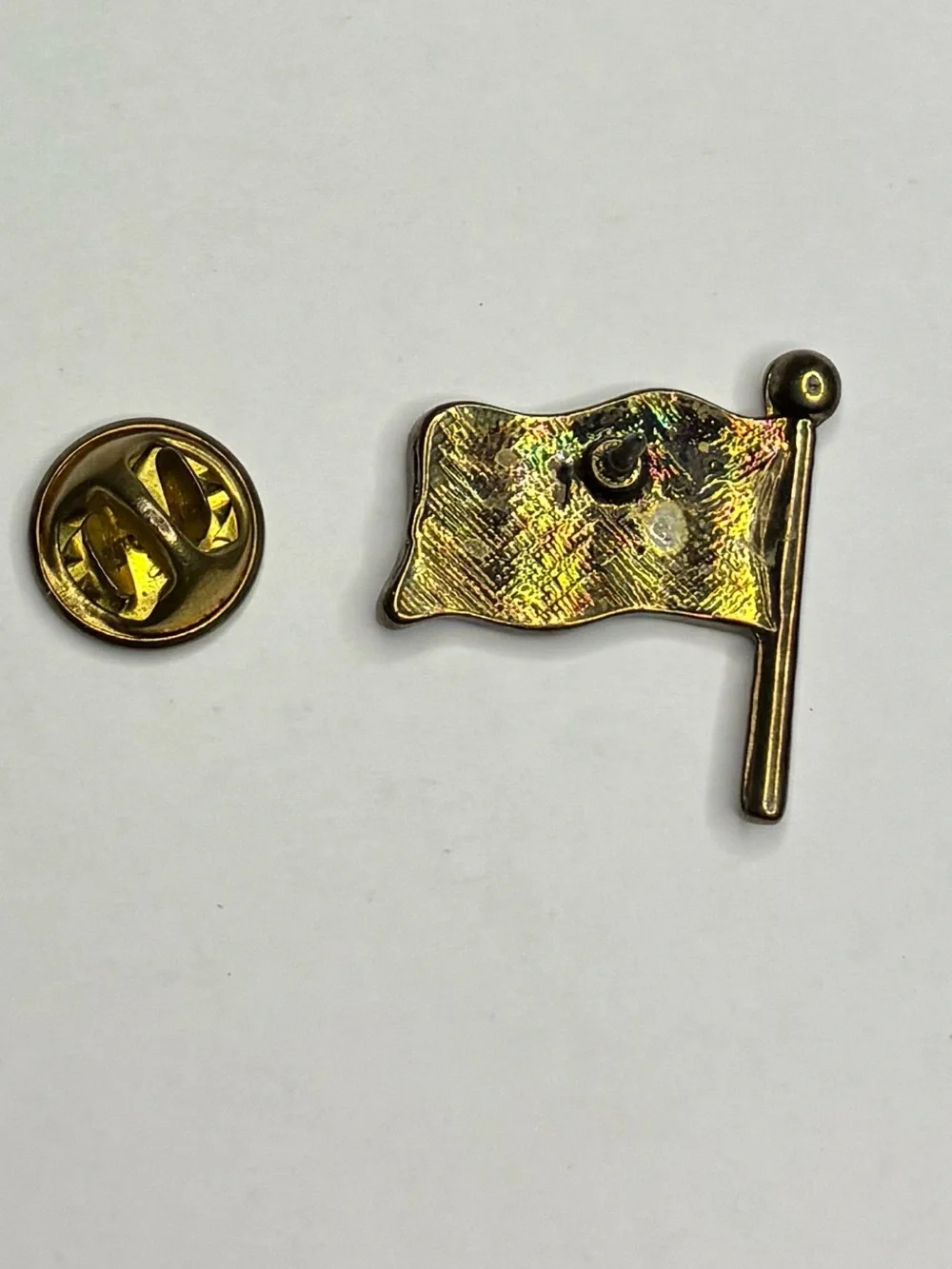 New Vintage Gold Tone United States Of America Flag Lapel Unisex USA Pin